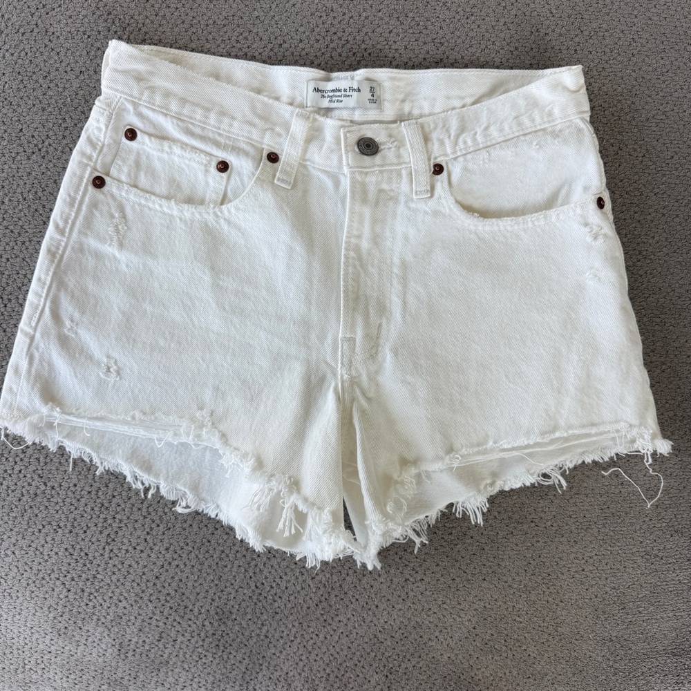 Abercrombie The Boyfriend Short Mid Rise